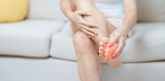 Suchá kůže, otlaky a praskliny: proč by se diabetici měli hýčkat jako v lázních